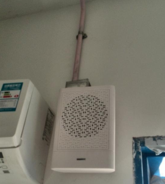 河南消防廣播采用24V電壓時，是否可與其他消防信號線路共線槽敷設(shè)？